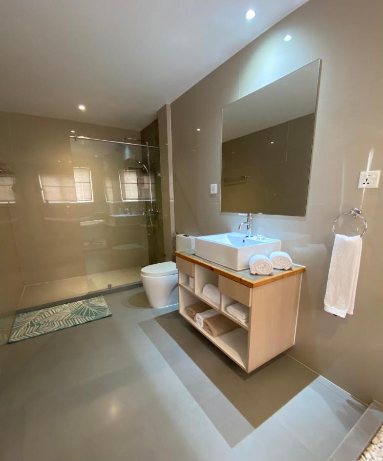Lea Spa Hotel Maafushi Buitenkant foto