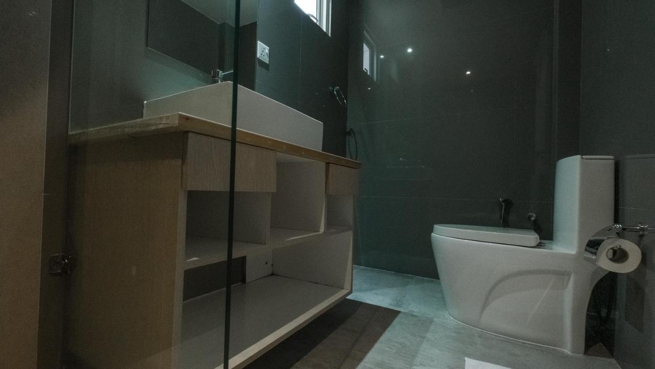 Lea Spa Hotel Maafushi Buitenkant foto