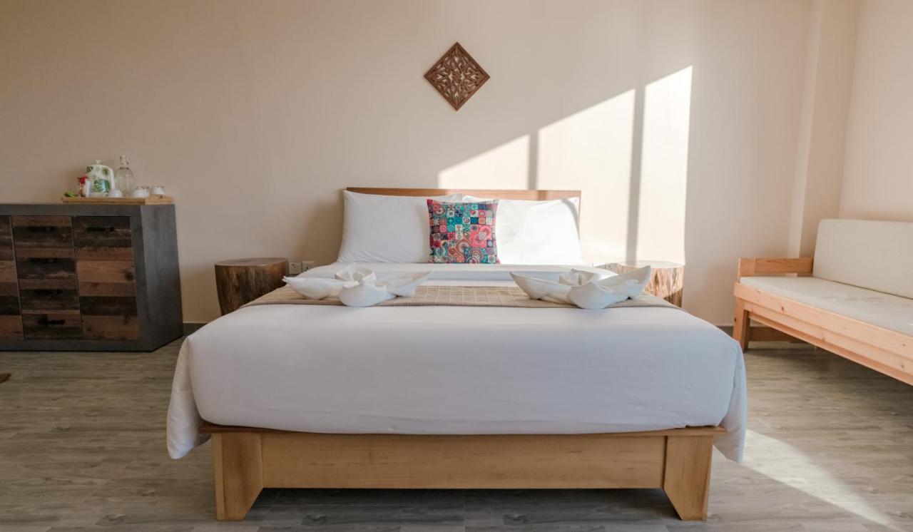 Lea Spa Hotel Maafushi Buitenkant foto