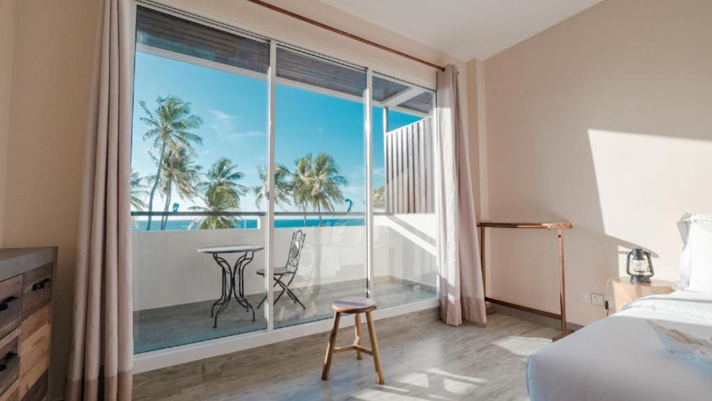 Lea Spa Hotel Maafushi Buitenkant foto