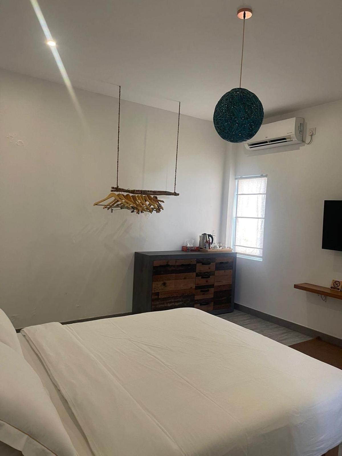 Lea Spa Hotel Maafushi Buitenkant foto